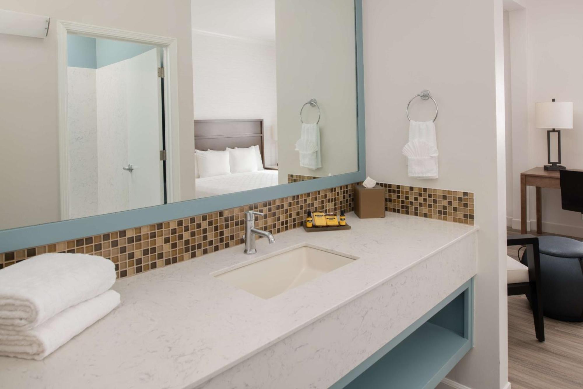 Best Western Plus All Suites Inn Santa Cruz Zewnętrze zdjęcie