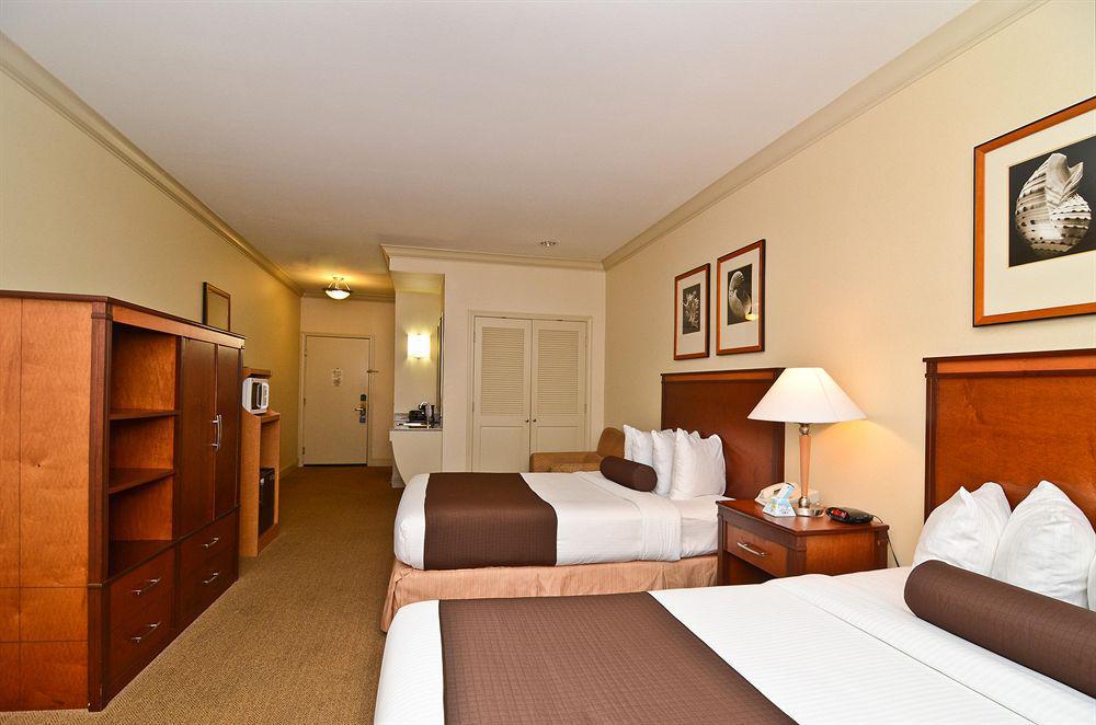 Best Western Plus All Suites Inn Santa Cruz Pokój zdjęcie